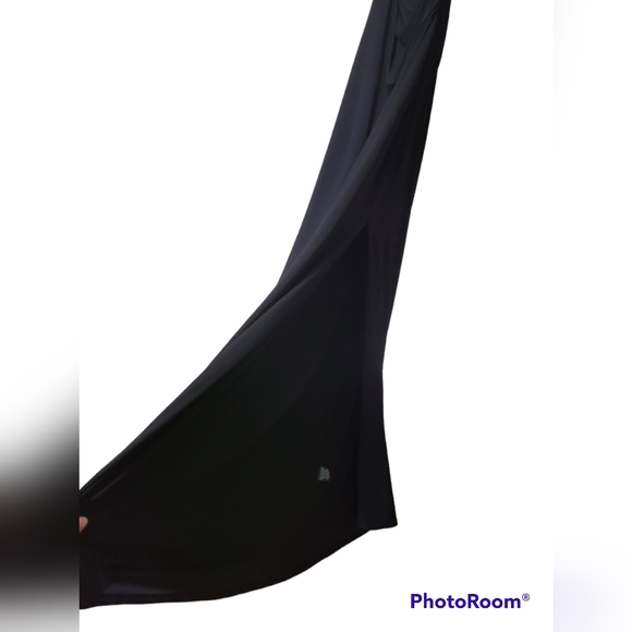 Lauren Ralph Lauren One Shoulder Black Dress, Size 12 - Picture 6 of 10